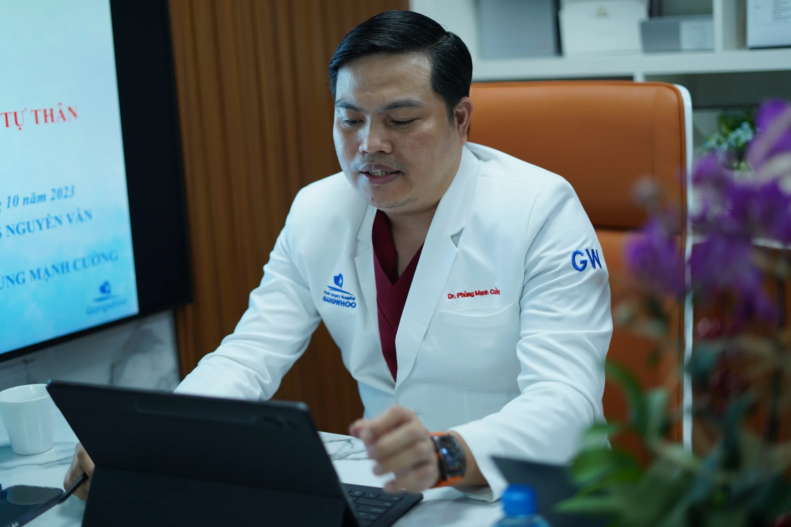 Bác sĩ Phùng Mạnh Cường