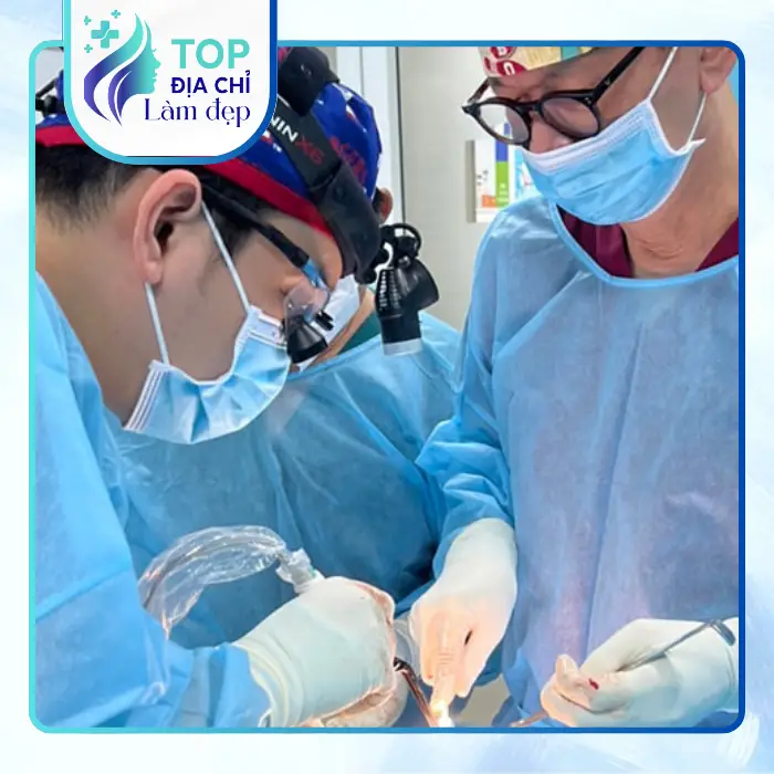 Nâng Ngực Tại Quận Bình Tân: Top 7 Địa Chỉ Uy Tín Đáng Tham Khảo
