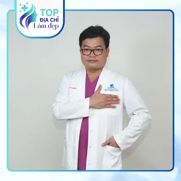 Nâng Ngực Tại Quận Tân Phú: Review 6 Bác Sĩ Uy Tín Gần Khu Vực 