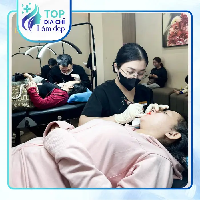 Căng Da Mặt Tại Quận 10: Tham Khảo 5 Địa Chỉ Chăm Sóc Và Trẻ Hóa Da